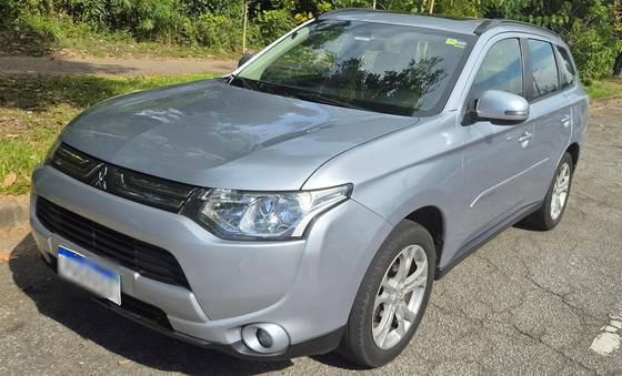 MITSUBISHI OUTLANDER 2.0 16V GASOLINA 4P AUTOMÁTICO